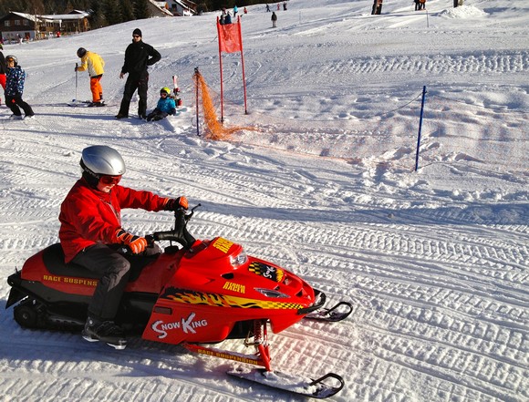 Kinder-Motorschlitten