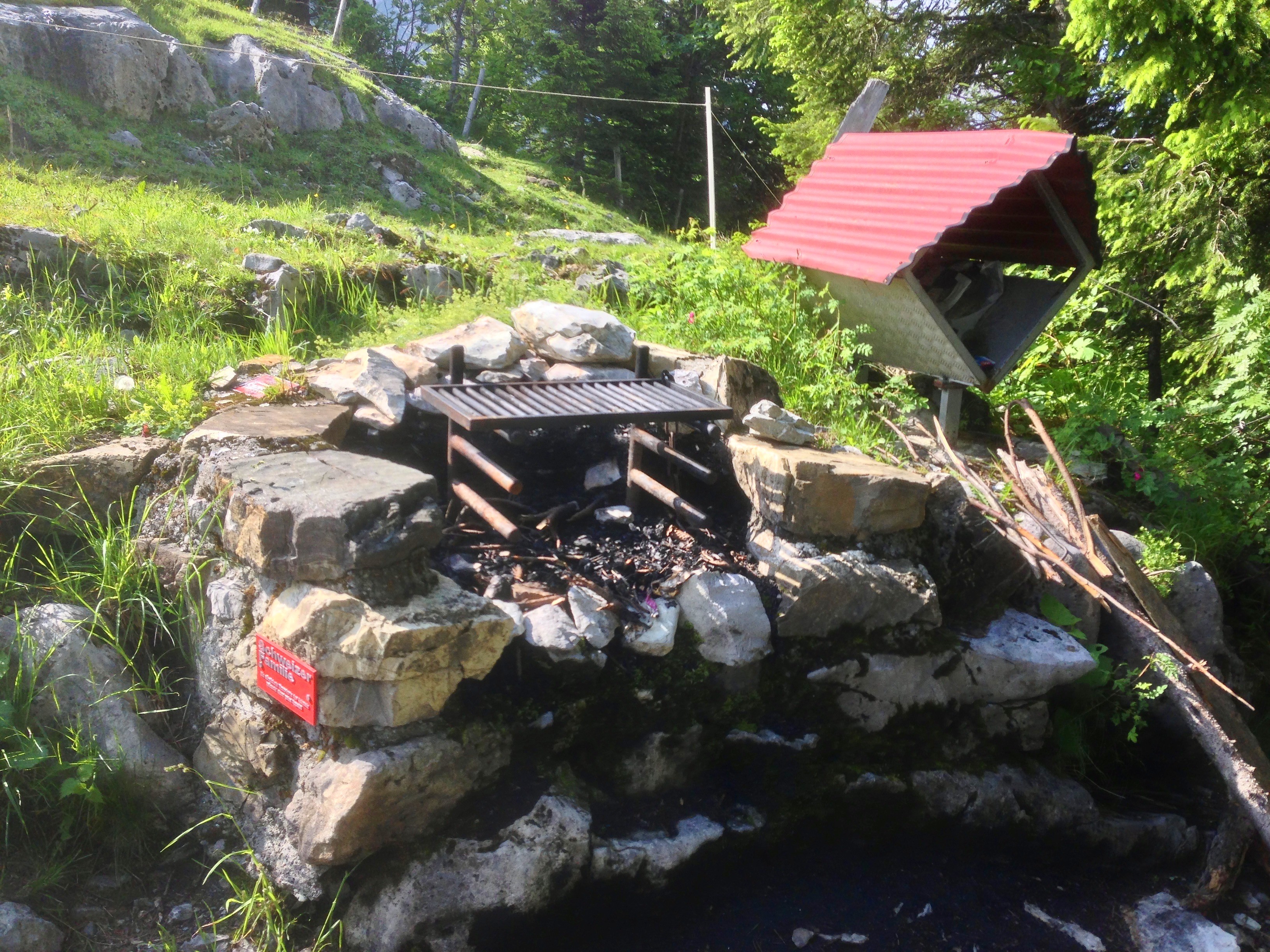 Feuerstelle Kreuz Rotenfluh